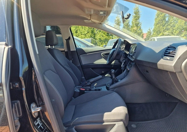 Seat Leon cena 39900 przebieg: 120000, rok produkcji 2018 z Opatów małe 326
